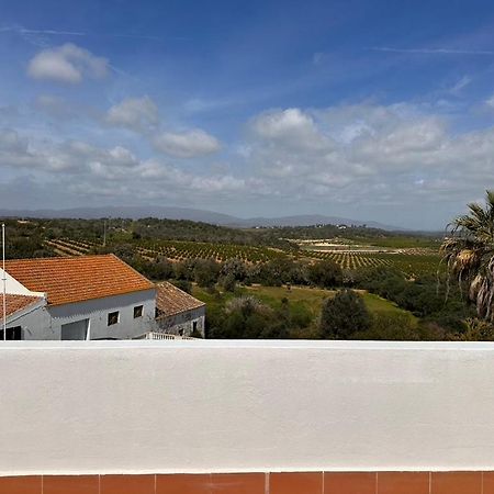 Blue Skies Villas 1&2 Mexilhoeira Grande Buitenkant foto