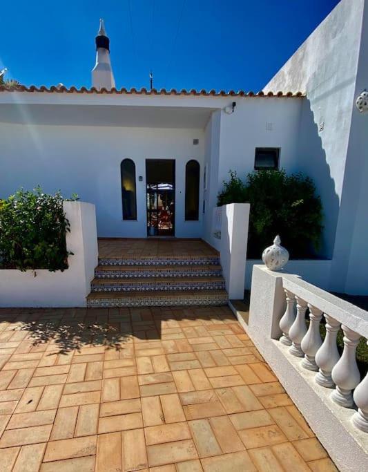 Blue Skies Villas 1&2 Mexilhoeira Grande Buitenkant foto
