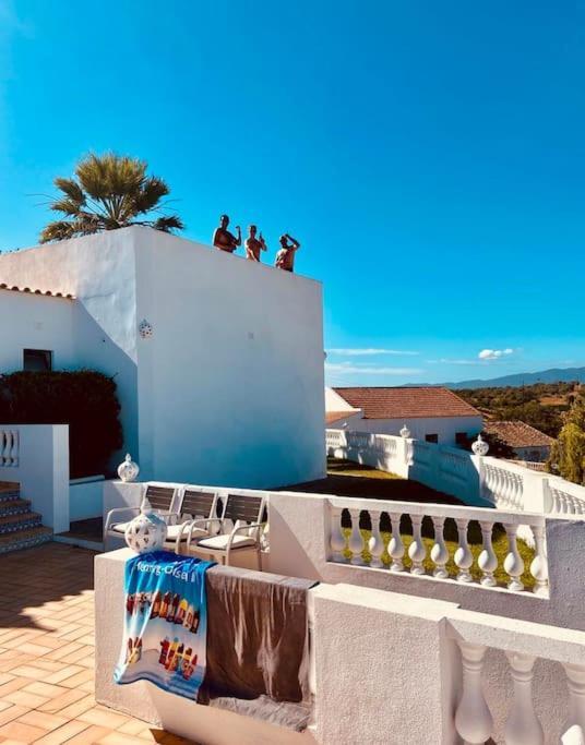 Blue Skies Villas 1&2 Mexilhoeira Grande Buitenkant foto